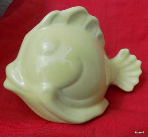 Lucia - #2202 - Fish Vase - Yellow - 11cm High - 15cm Long