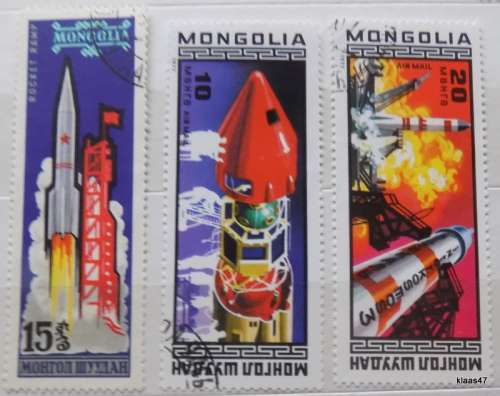 Mongolia - Theme: Space - 3 Cancelled hinged stamps
