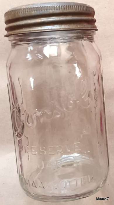Vintage Consol Ribbed Preserve Jar/Inmaakbottel - With Original Consol Glass Top  and Broad Ring