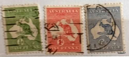 Australia - Kangaroo and Map - 3 Used stamps