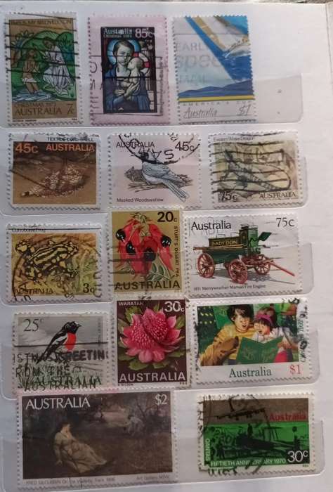 Australia - Mixed Lot of 14 Used stamps (Some on Paper)