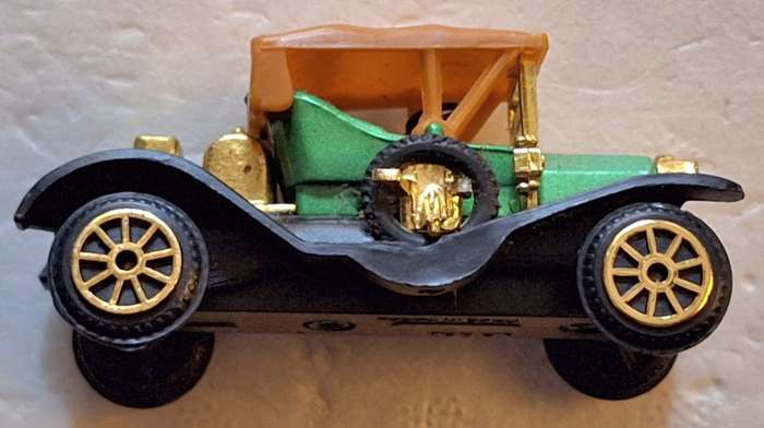 Vintage Model Scale Car No 304 Macau