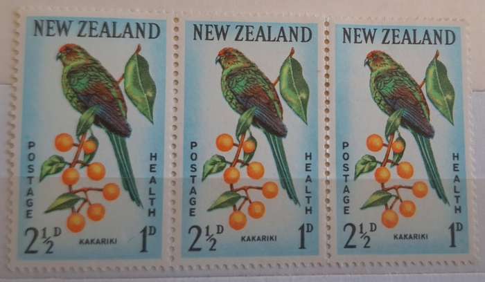 New Zealand 1962 Health Issue Block of 3 Unused Hinged 2 1/2d stamps