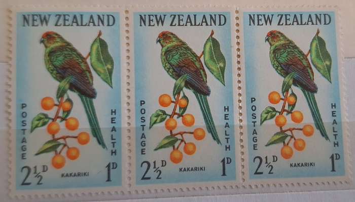 New Zealand 1962 Health Issue Block of 3 Unused Hinged 2 1/2d stamps