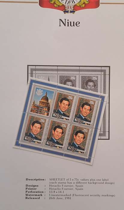 Official Royal Wedding 1981 Album Page NIUE with Mint Sheetlet of 5 x 75c stamps