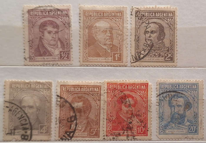 Argentina 1935 Definitives 7 Used Hinged stamps