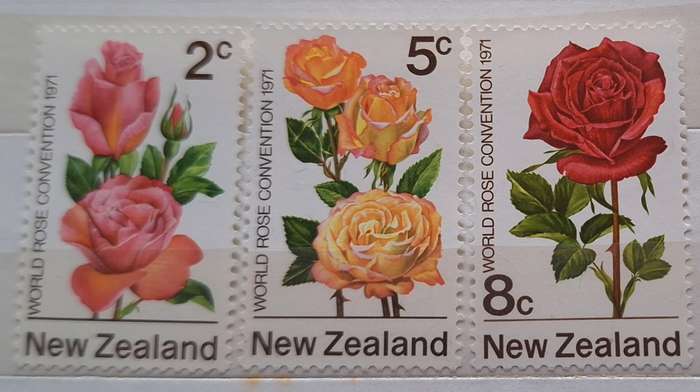 New Zealand 1971 Rose Convention Set of 3 Unused stamps