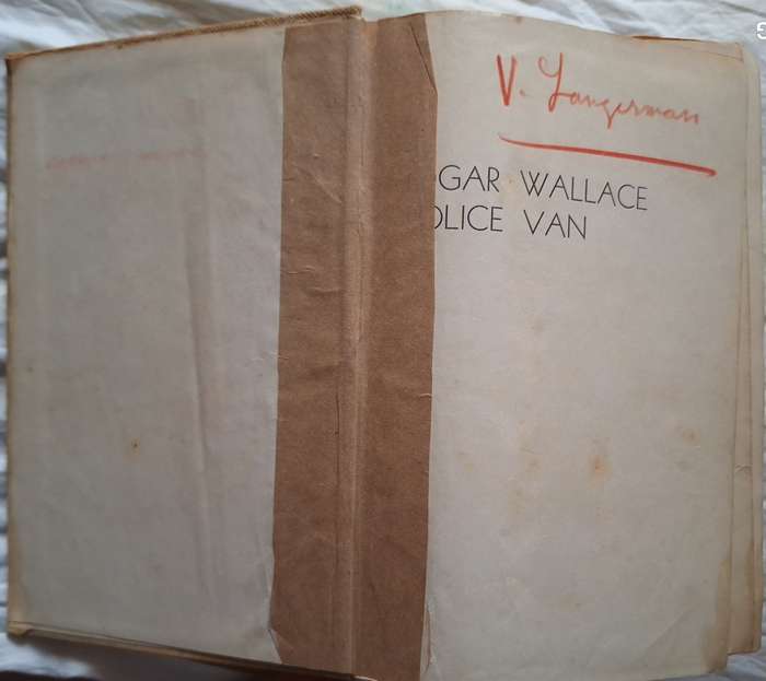The Edgar Wallace Police Van Four Completee Police Novels in One Volume Hardcover c1930
