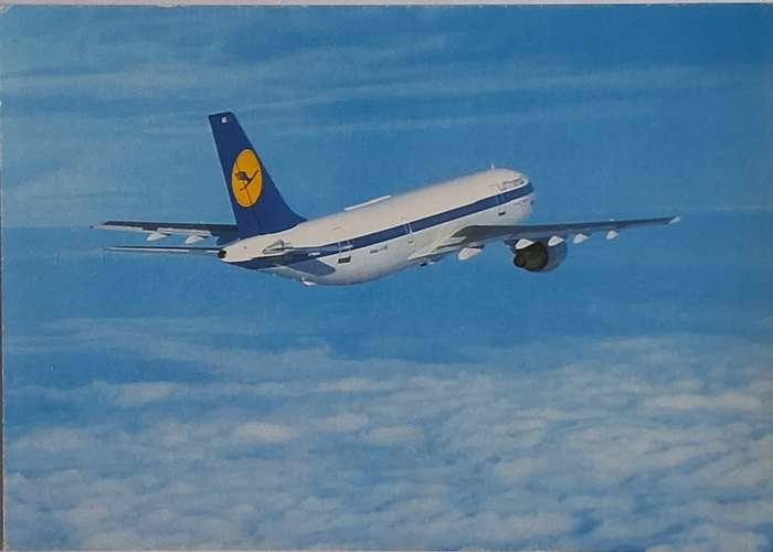 Post Card Lufthansa A 300 Airbus Printed in Germany