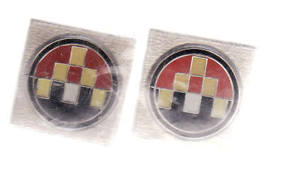 CUFFLINKS : WHITE METAL CUFF LINKS