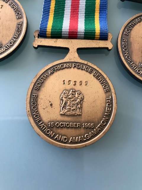 SAPS Reconciliation and Amalgamation medal - Full-size **R1 START** Bid per medal