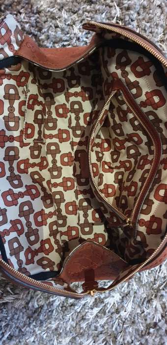 Stunning Authentic Ladies Gucci Signoria Genuine Leather Dome Handbag R32 500