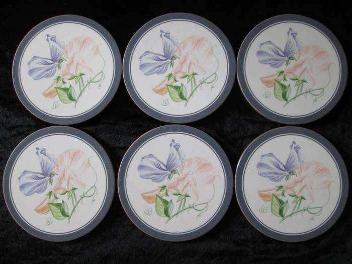 Pimpernel Acrylic Six Round Coasters-Miniature Scarlet Flower-Made in England-Number 1262