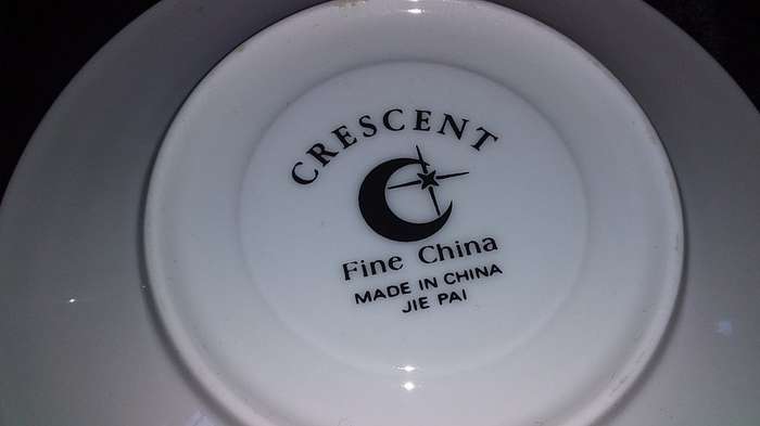 Cup and Saucer-Crescent-Fine China-Made in China-JIE PAI-Mix and Match