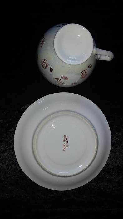 1 x Cup and Saucer-Lustre Ware-La Mode Fine China-Mix and Match