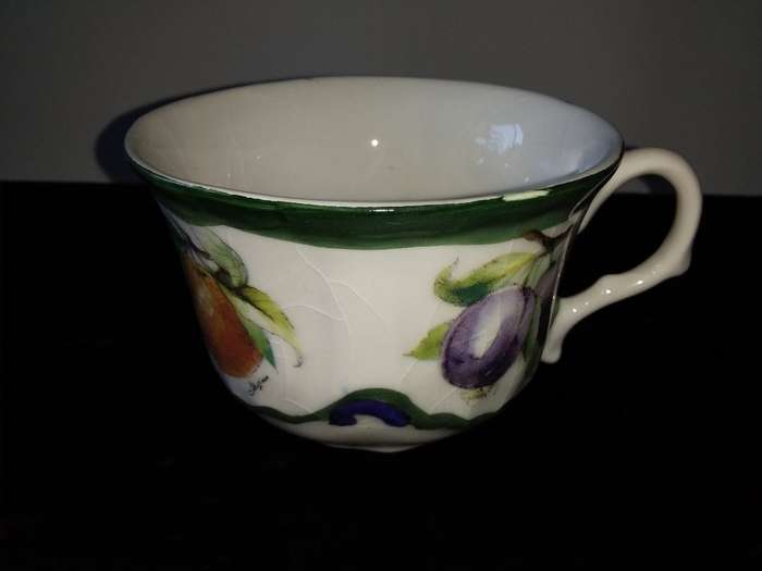 Pottery Garden-Ye Olde World-Potterwoods-Trio-Cup, Saucer, Side Plate-Fruit Scene