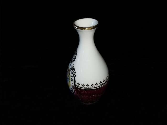 Ornament-Vase -SEVE -AVEC PATES ET EMAUX DE LIMOGES