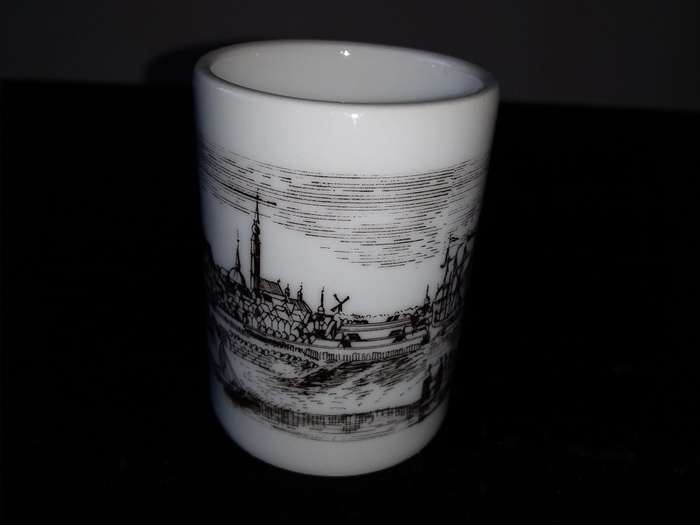 Cup-ROYAL PORZELLAN-BAVARIA-K P M-GERMANY