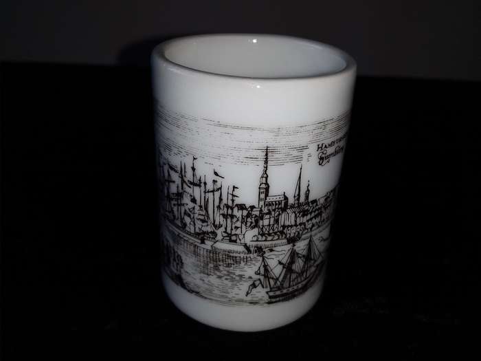 Cup-ROYAL PORZELLAN-BAVARIA-K P M-GERMANY