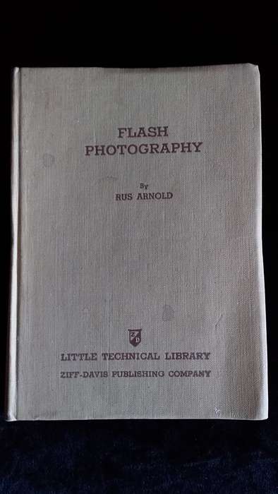 Book-1940-Flash Photography-Author Rus Arnold-110Pg