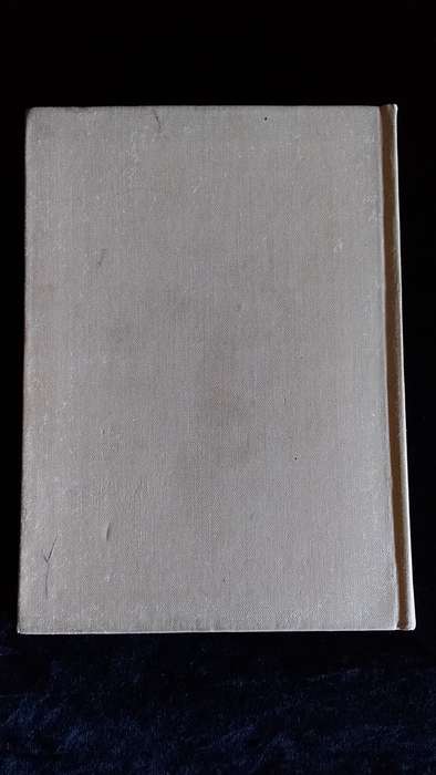 Book-1941-Taking Pictures at Night-Author Robert W.Brown-94Pg