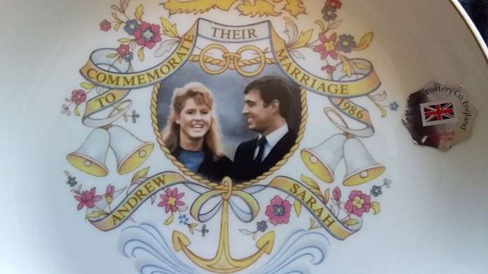 Prince William Pottery Co. England- Exclusive Edition-1986- Commemorate Their Marriage-Boxed