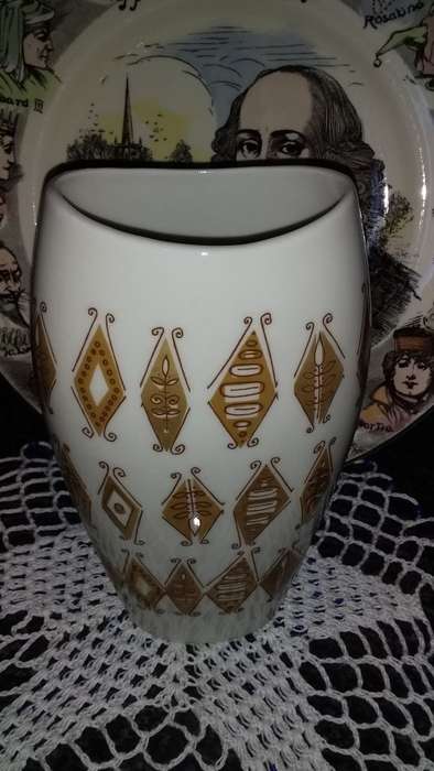 Royal Bavaria-KM-Germany-Collectable-Vintage-Porcelain-Vase-