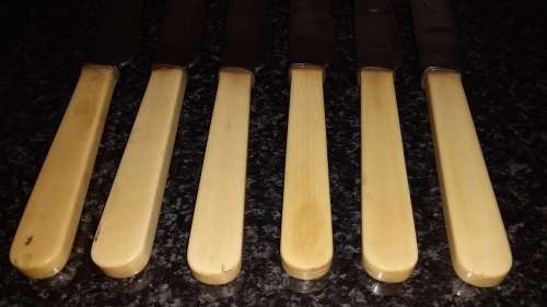 Joseph Rodgers and Sons BOX -SHEFFIELD-Cutlery-6 x Knives-Collectable-Vintage