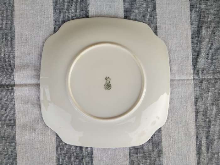 Royal Doulton `Honesty` Cake Plate. Rare pattern from the 1930`s