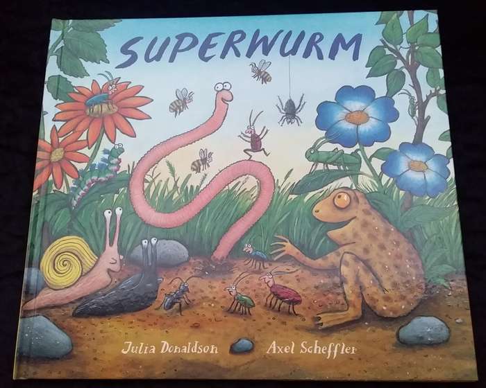 2017-Book-Superwurm-Julia Donaldson and Axel Scheffler-Excellent Condition.