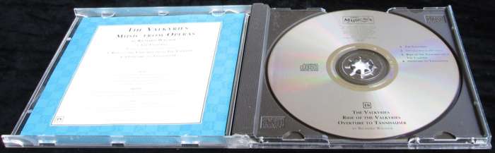 1995-Collectible-The Magical Music Box-No18-Magazine + CD. The Valkyries. Sold As Is.