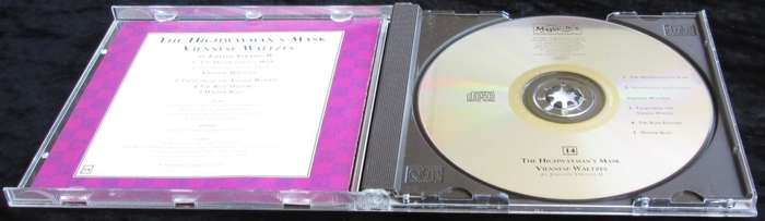 1995-Collectible-The Magical Music Box-No14-Magazine + CD. The Highwayman`s Mask. Sold As Is.