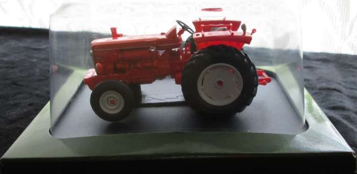 Hachette Partworks-Scale Model-Tractor-Renault Super 6D-1966