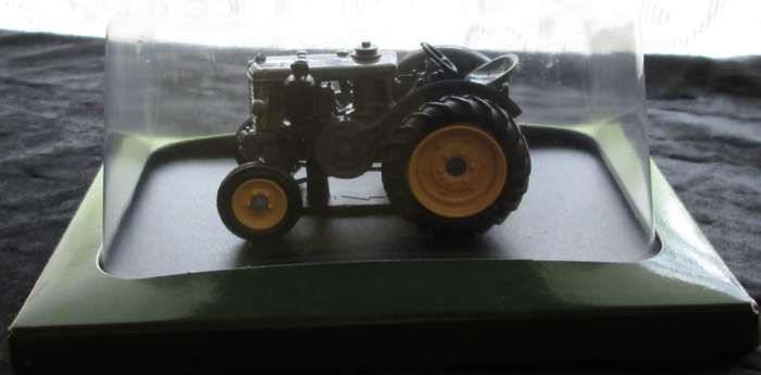 Hachette Partworks-Scale Model-Tractor-Landini L25-1950