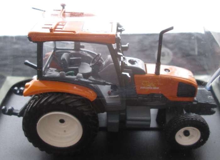 Hachette Partworks-Scale Model-Tractor-Renault Ergos 100H-2004