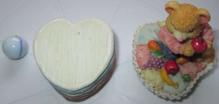 Collectables/Ornament/Figurine/Teddy Bear Trinket Box