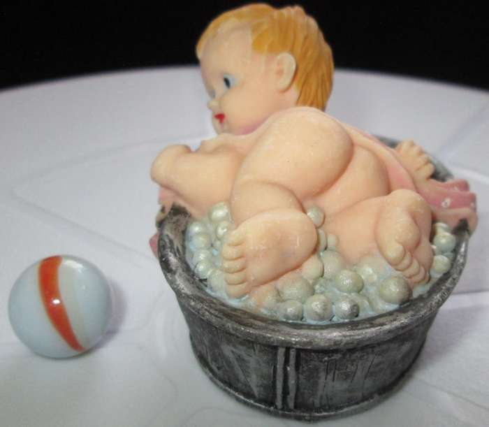 Collectables/Ornament/Figurine/Miniature Baby