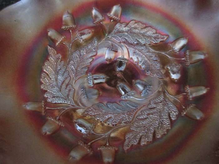 Home Decor-Carnival Glass-Bowl-Acorn/Fenton Glass -Good Condition