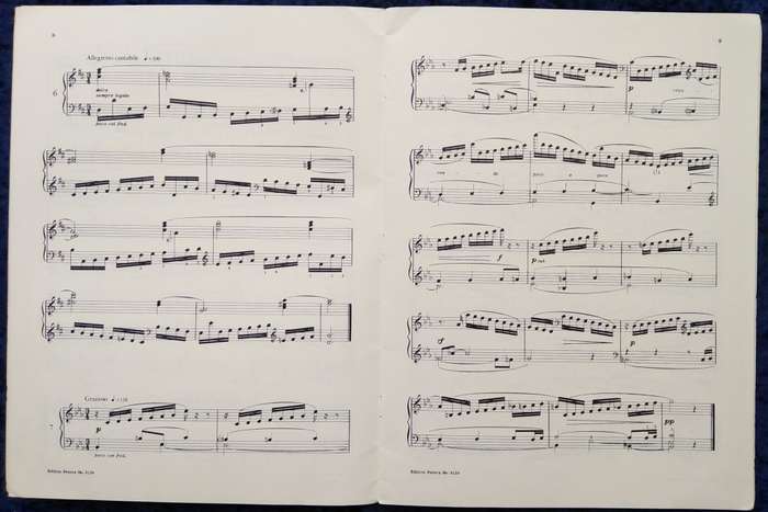 Book-Edition Peters/No 6139/Soulima Stravinsky/The Art of Scales/24 Preludes for Piano.