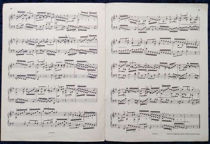 Book-Classical and Standard Pianoforte Music/Bach Toccata in G BWV916