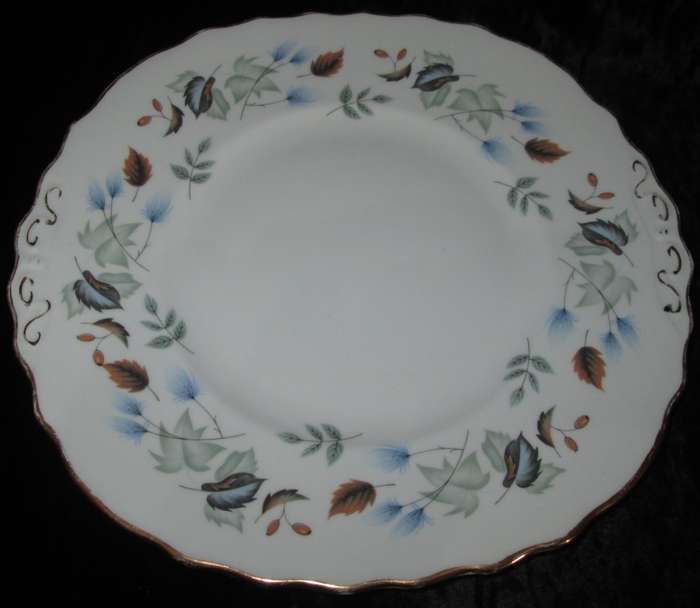 Home Decor-Serving Ware-Colclough Square Cake plate & Side Plates-Made in England Linden - 8162