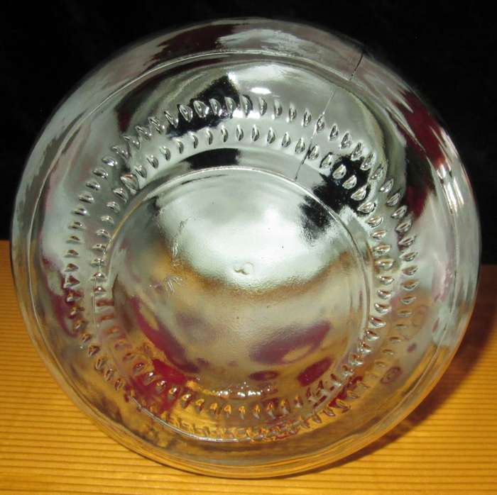Home & Living-Kitchen ware-Consol Glass Jug with original plastic top. Reto vintage with red circle