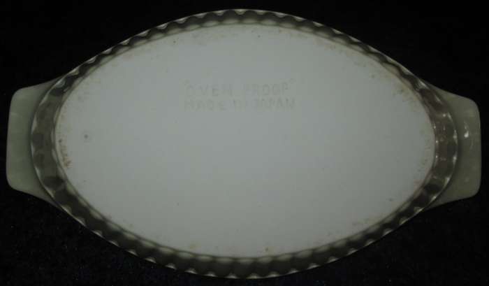 Home & Living-Kitchen ware-SAKURA Stoneware Dish Made in Japan. Brand new