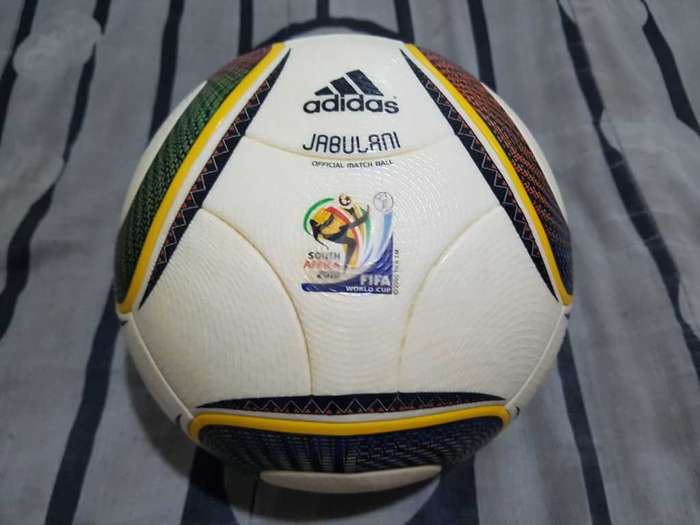 Adidas World Cup 2010 - Jabulani - Official Match Ball Football Size 5