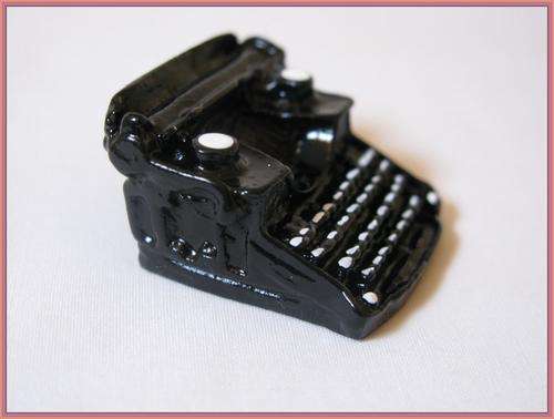 Doll house miniature TYPEWRITER Scale 1:12 -  size base 2.8x2.8cm.