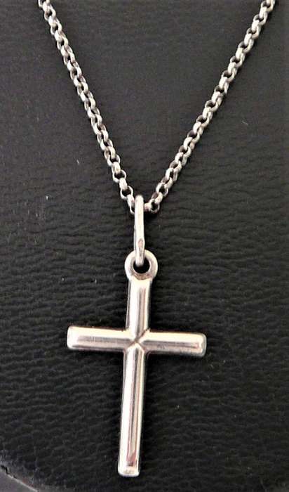 A Sterling Silver Cross on Necklace Chain