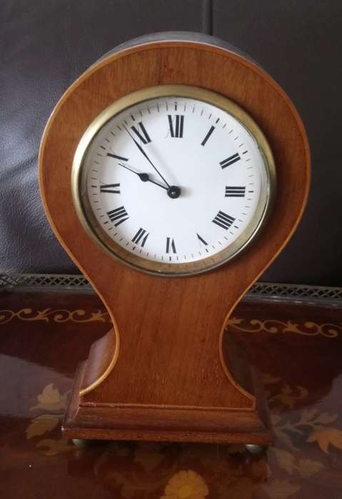 Edwardian wind up ball clock