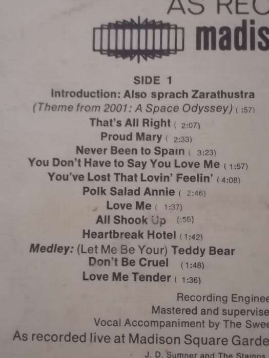 ELVIS (AS RECORDED AT MADISON SQUARE GARDEN) - VINYL IN GOOD CONDITION - SEE BELOW FOR INFO.