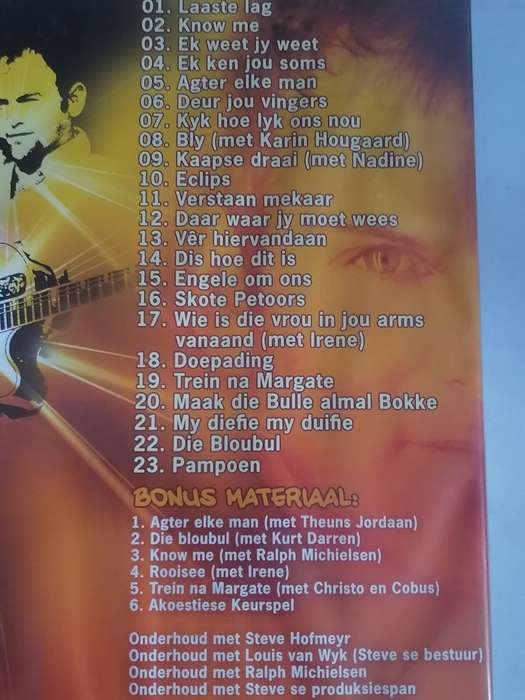 MUSIC DVD - STEVE HOFMEYR LIVE (SUN CITY SUPERBOWL) - SEE BELOW FOR INFO.
