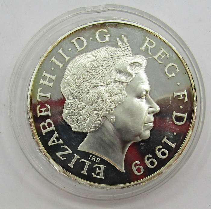 United Kingdom Millenium 2000 999 Silver Proof 5 Pounds in original box with COA